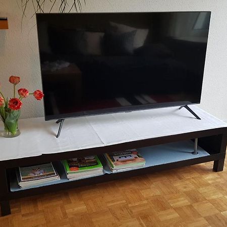 Stadtnahe Wohnung Mit Kl.Balkon Und Parkplatz Oldenbourg Extérieur photo