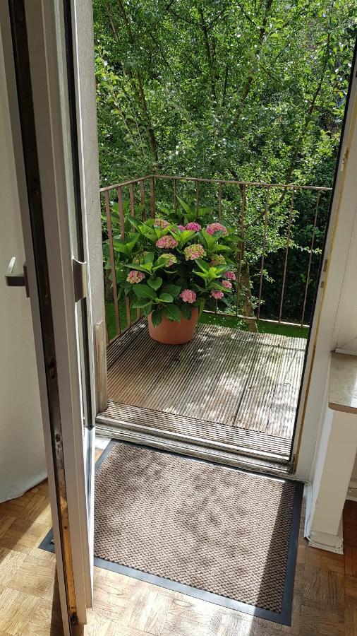 Stadtnahe Wohnung Mit Kl.Balkon Und Parkplatz Oldenbourg Extérieur photo