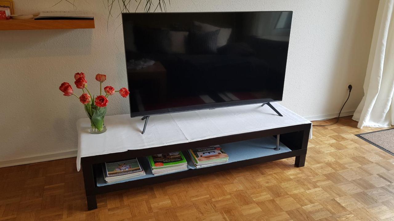 Stadtnahe Wohnung Mit Kl.Balkon Und Parkplatz Oldenbourg Extérieur photo